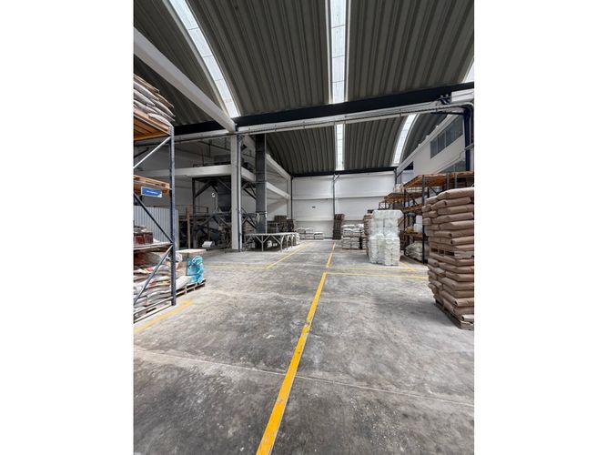 Bodega en arriendo en Toldas, Guarne, 1200 m² · foto 3 de 15