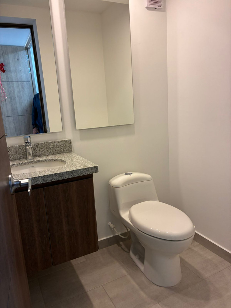 Apartamento en venta en La Felicidad, Bogotá · foto 9 de 14