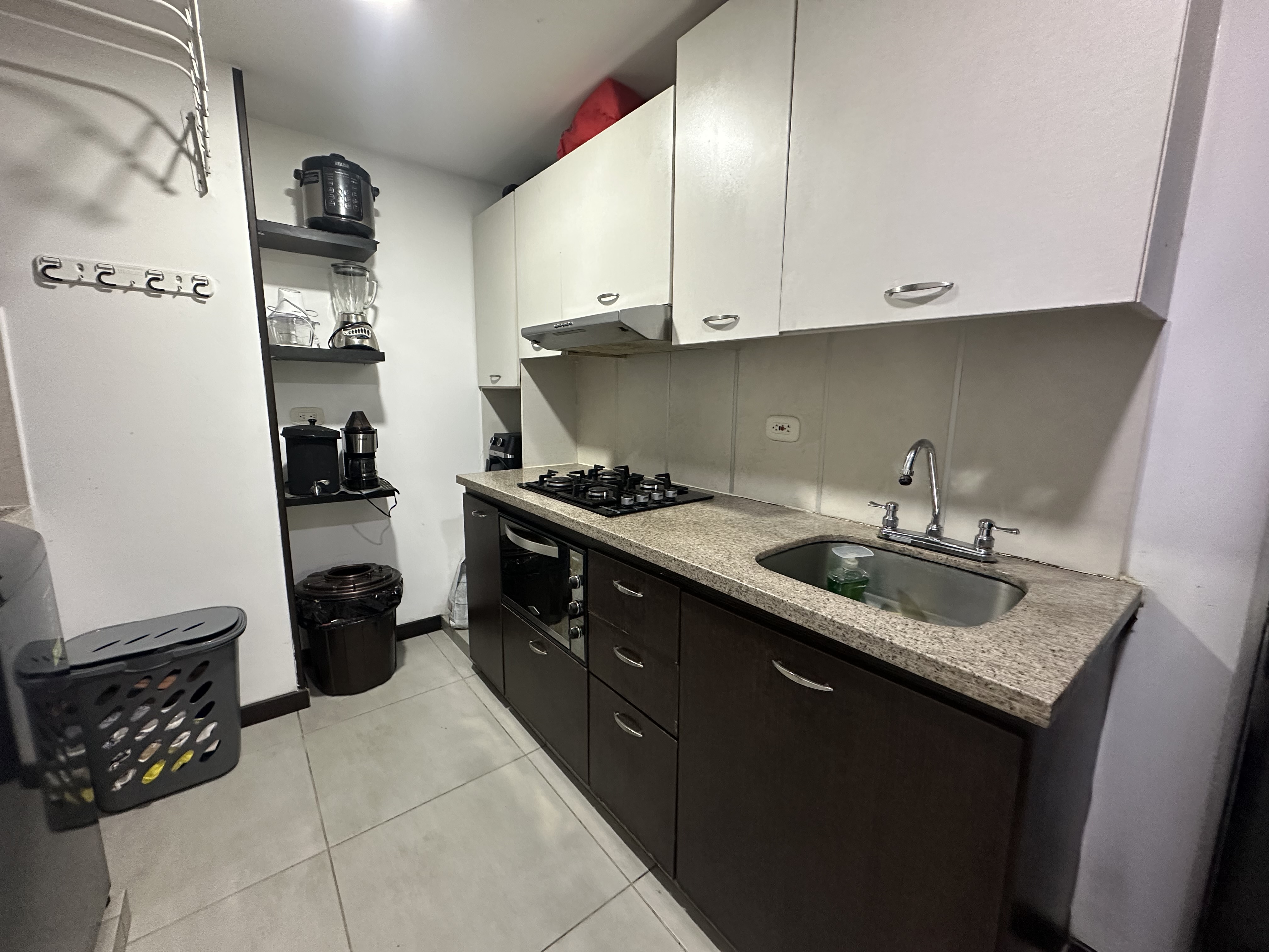 Apartamento en venta en Avenida 19 Norte, Armenia · foto 3 de 22