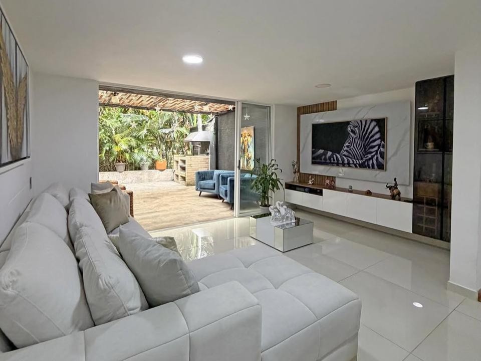 Casa en Arriendo en El Poblado, Medellín