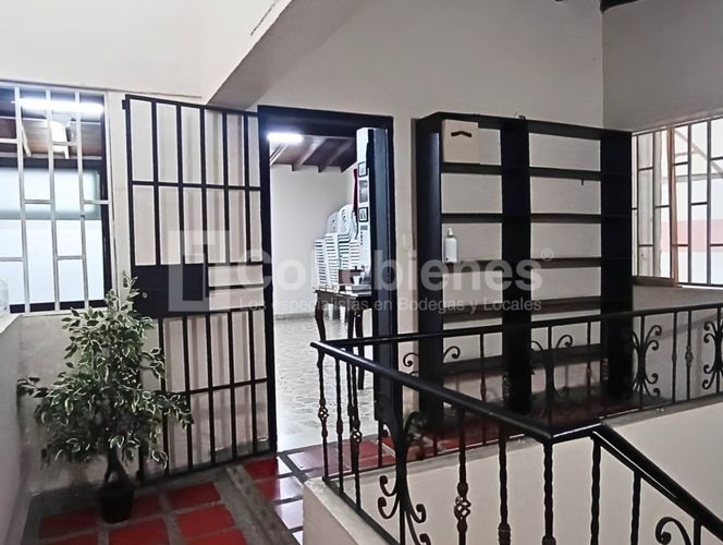 Local en venta en Calasanz, Medellín, 143 m² · foto 17 de 18