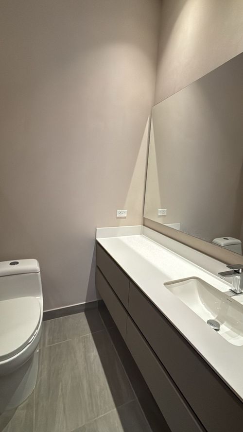 Apartaestudio en venta en Chico Norte, Bogotá, 52 m² · foto 10 de 19