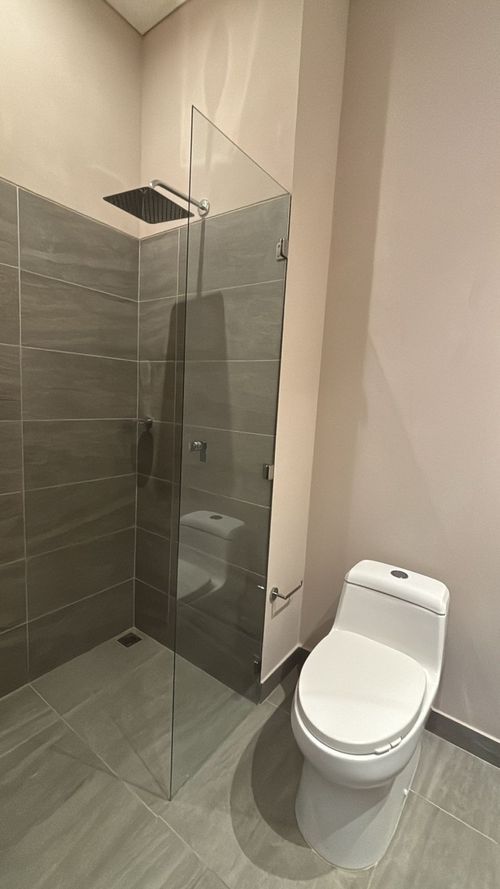 Apartaestudio en venta en Chico Norte, Bogotá, 52 m² · foto 11 de 19