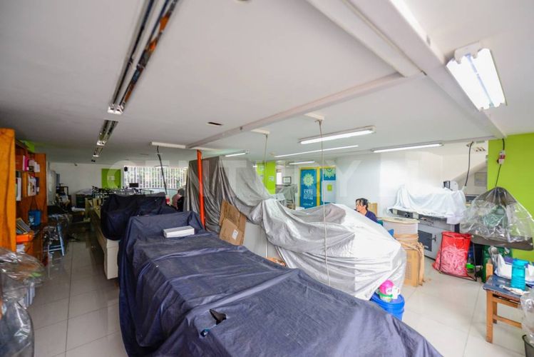 Bodega en arriendo en Laureles, Medellín, 380 m² · foto 18 de 20