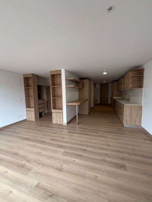 Apartaestudio en venta en Santa Barbara, Bogotá, 57 m² · foto 10 de 22