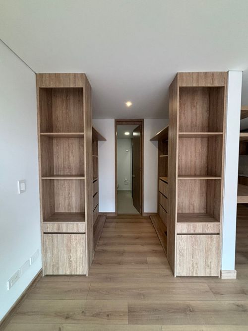 Apartaestudio en venta en Santa Barbara, Bogotá, 57 m² · foto 11 de 22