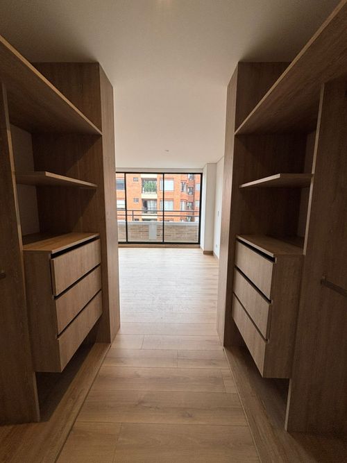Apartaestudio en venta en Santa Barbara, Bogotá, 57 m² · foto 12 de 22