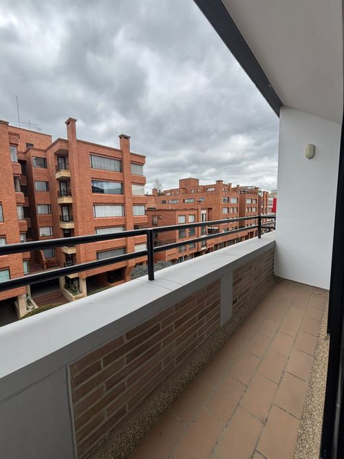 Apartaestudio en venta en Santa Barbara, Bogotá, 57 m² · foto 17 de 22