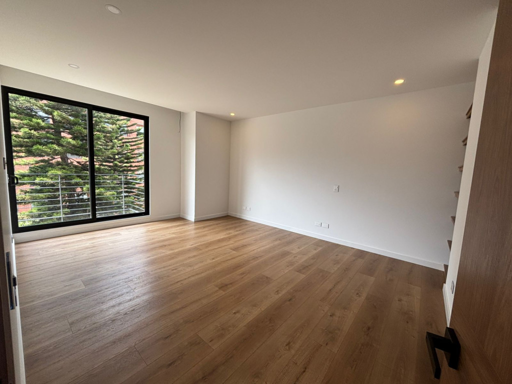 Apartamento en venta en Chicó Navarra, Bogotá · foto 8 de 24