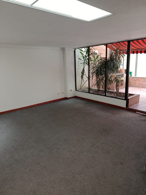 Apartamento de 3 alcobas en venta en Chicó Reservado, Bogotá, 200 m² · foto 8 de 14
