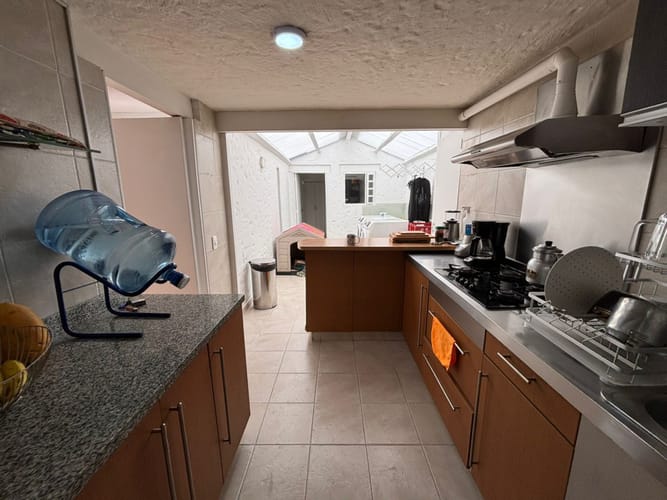 Casa de 3 alcobas en venta en Santa Barbara Oriental, Bogotá, 350 m² · foto 3 de 24