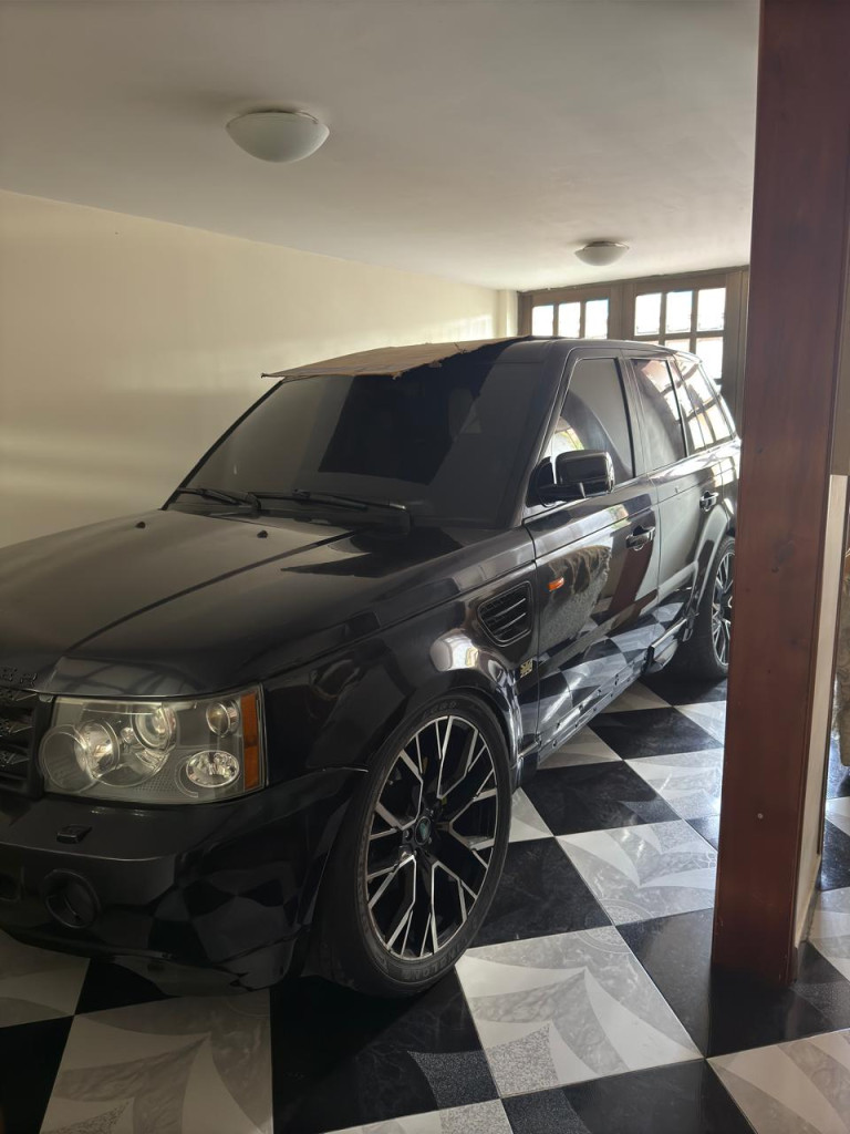 Casa en venta en Portales Del Monte, Bogotá · foto 2 de 10