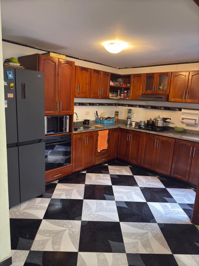 Casa en venta en Portales Del Monte, Bogotá · foto 5 de 10