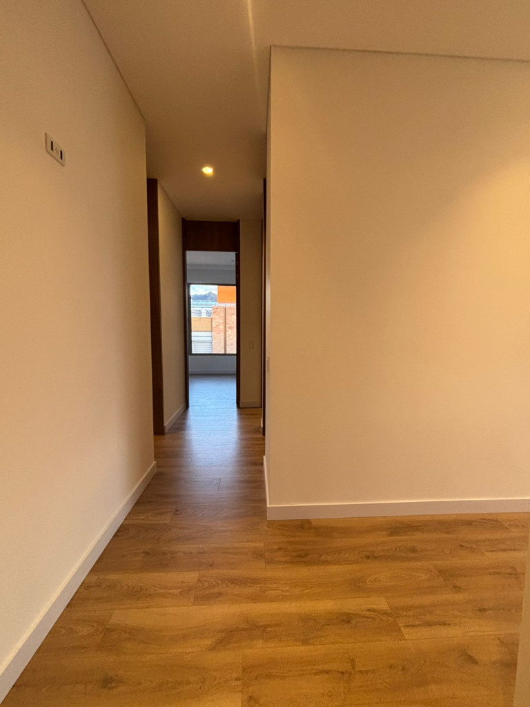 Apartamento en venta en Chico Norte, Bogotá · foto 3 de 23