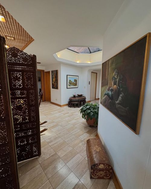 Apartamento de 3 alcobas en venta en Santa Barbara Occidental, Bogotá, 201 m² · foto 7 de 21