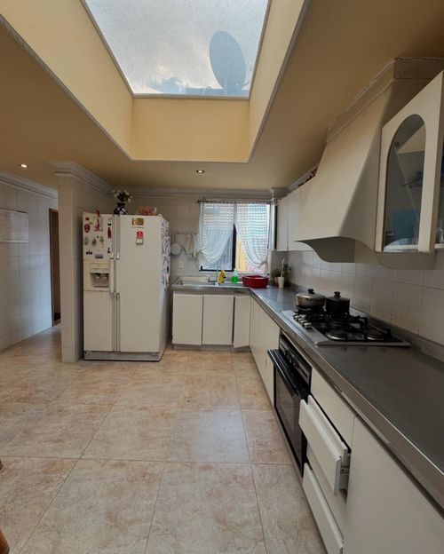 Apartamento de 3 alcobas en venta en Santa Barbara Occidental, Bogotá, 201 m² · foto 9 de 21