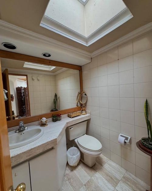 Apartamento de 3 alcobas en venta en Santa Barbara Occidental, Bogotá, 201 m² · foto 15 de 21