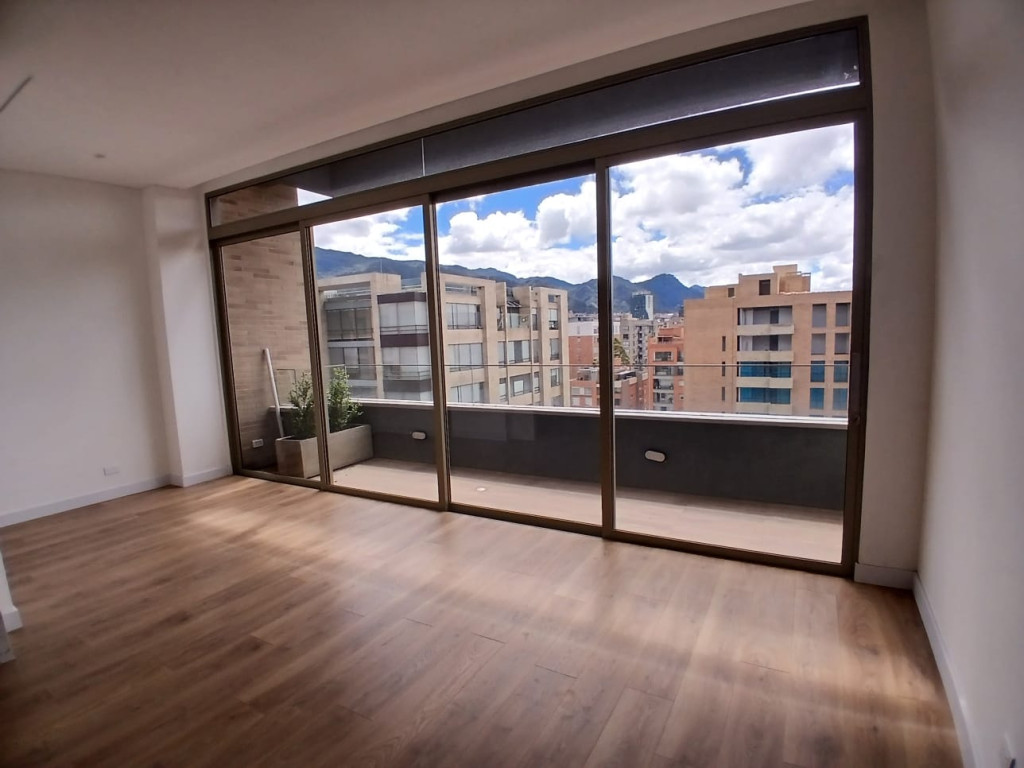 Apartamento en venta en Chico Norte, Bogotá · foto 3 de 24