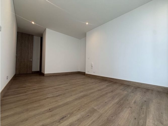 Apartamento de 3 alcobas en venta en Normandia, Cali, 208 m² · foto 15 de 19