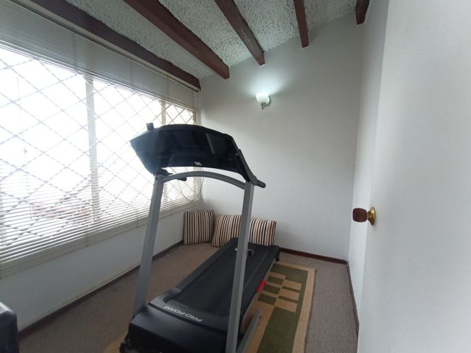 Casa de 5 alcobas en venta en Lisboa, Bogotá, 233 m² · foto 19 de 24