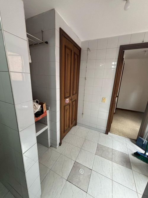 Apartamento de 3 alcobas en venta en Chico Norte, Bogotá, 210 m² · foto 13 de 14
