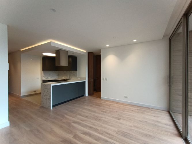 Apartamento en venta en Chico Norte, Bogotá · foto 2 de 24