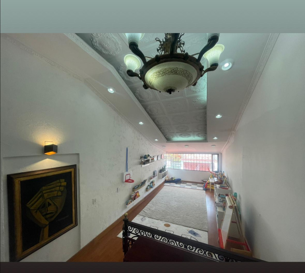 Casa en venta en Santa Ana, Bogotá · foto 3 de 16