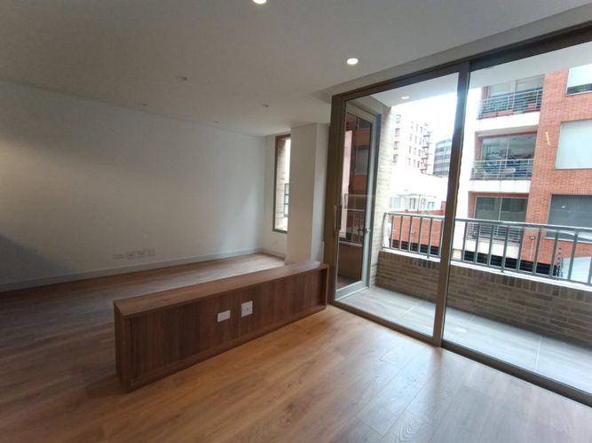 Apartaestudio en venta en Chico Norte, Bogotá, 52 m² · foto 8 de 18