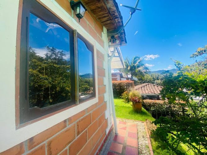 Casa de 2 alcobas en venta en La Ceja, 49 m² · foto 3 de 15