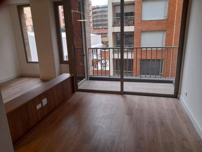 Apartaestudio en venta en Chico, Bogotá, 52 m² · foto 5 de 17