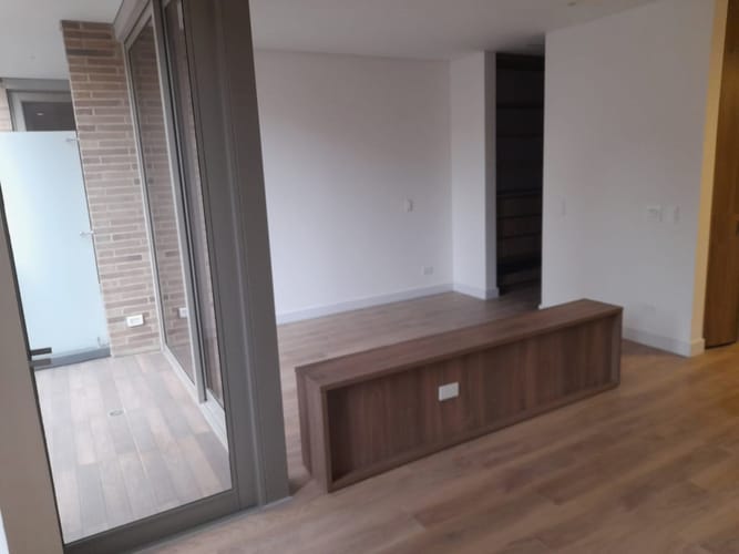 Apartaestudio en venta en Chico, Bogotá, 52 m² · foto 8 de 17