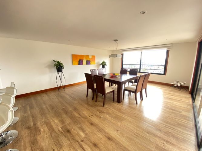Casa de 4 alcobas en venta en Bosque Medina, Bogotá, 425 m² · foto 6 de 23