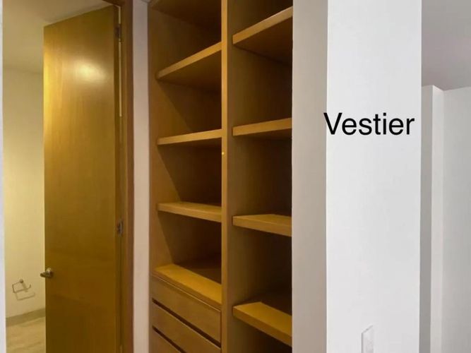 Apartaestudio en venta en El Refugio, Bogotá, 55 m² · foto 9 de 13