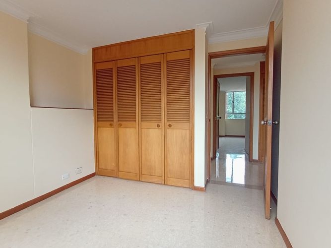 Apartamento de 3 alcobas en arriendo en Laureles, Medellín, 115 m² · foto 14 de 20
