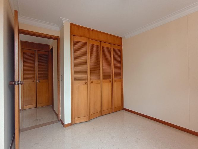Apartamento de 3 alcobas en arriendo en Laureles, Medellín, 115 m² · foto 15 de 20