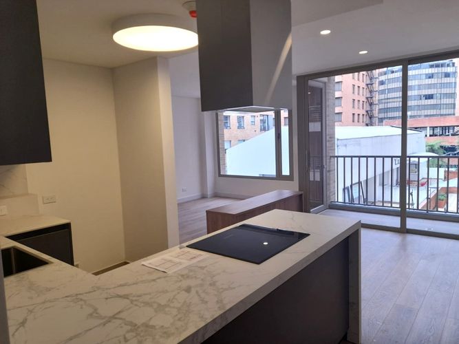 Apartaestudio en venta en Chico, Bogotá, 58 m² · foto 5 de 15