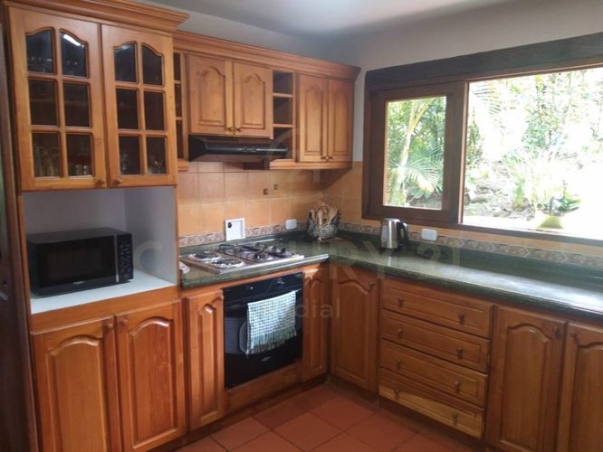 Casa de 4 alcobas en venta en Llano Grande, Rionegro, 380 m² · foto 18 de 19