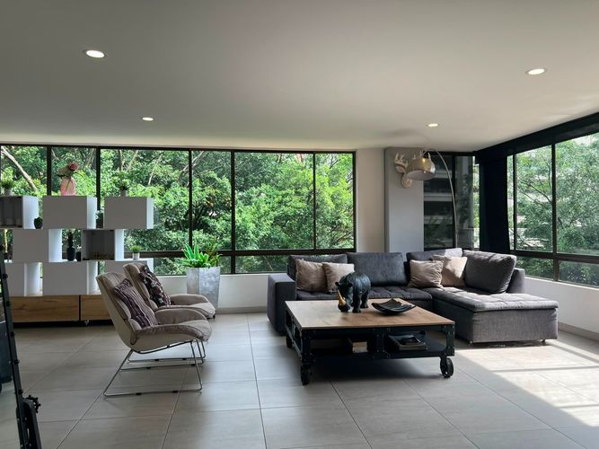 Apartamento de 3 alcobas en arriendo en El Poblado, Medellín, 220 m² · foto 15 de 18