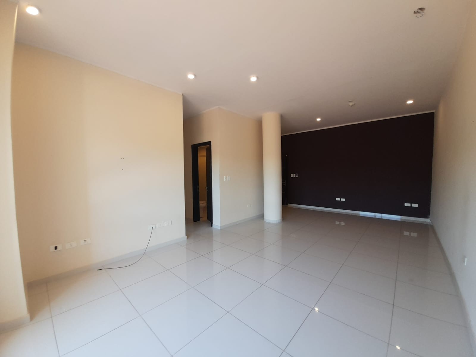 ALQUILO DEPARTAMENTO DE 2 DORMITORIOS ZONA BARRIO JARA — foto 2