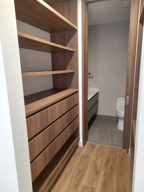 Apartaestudio en venta en Chico Norte, Bogotá, 52 m² · foto 10 de 15