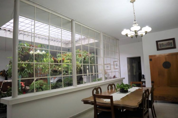 Casa de 8 alcobas en venta en Laureles, Medellín, 500 m² · foto 11 de 19