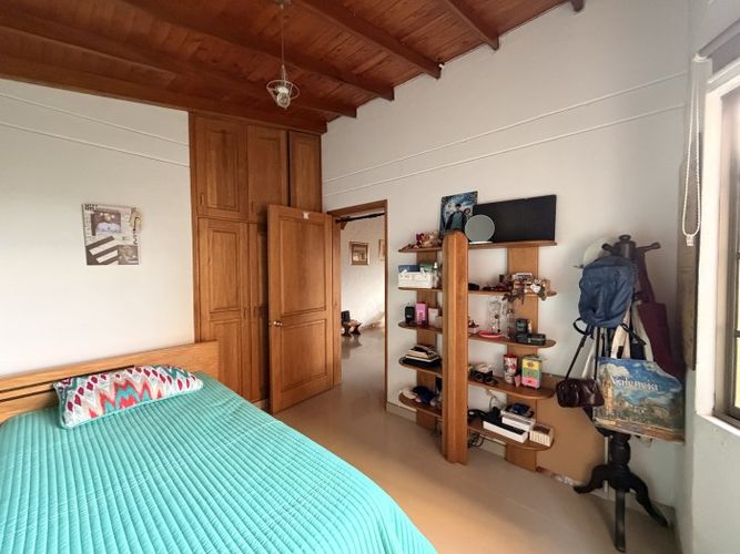 Casa de 5 alcobas en venta en El Trianon, Envigado, 895 m² · foto 13 de 24