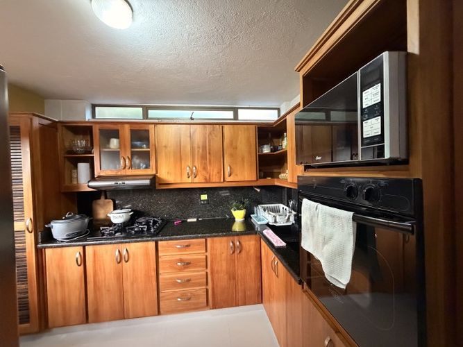 Casa de 5 alcobas en venta en El Trianon, Envigado, 895 m² · foto 15 de 24
