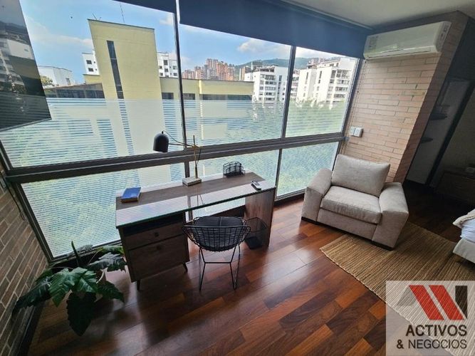 Apartaestudio en venta en La Florida, Medellín, 52 m² · foto 3 de 9