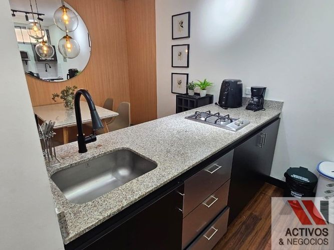 Apartaestudio en venta en La Florida, Medellín, 52 m² · foto 7 de 9
