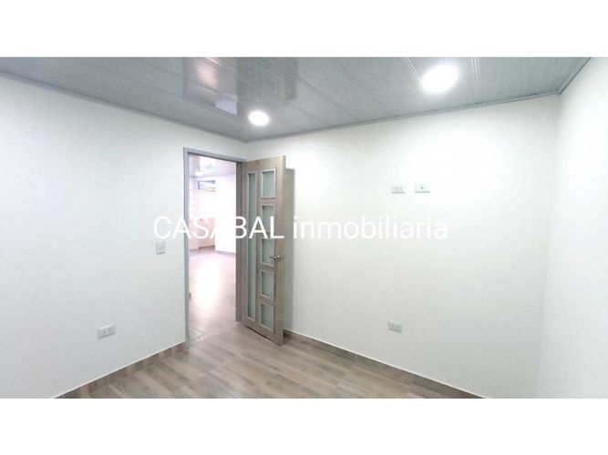 Casa de 6 alcobas en venta en Cerca De Piedra, Chía, 154 m² · foto 7 de 17