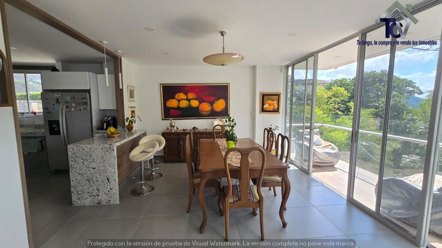 Casa de 5 alcobas en venta en Menzuly, Piedecuesta, 283 m² · foto 4 de 23