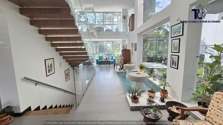 Casa de 5 alcobas en venta en Menzuly, Piedecuesta, 283 m² · foto 7 de 23
