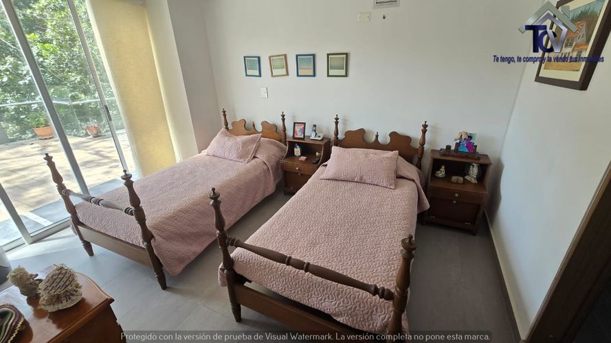 Casa de 5 alcobas en venta en Menzuly, Piedecuesta, 283 m² · foto 11 de 23