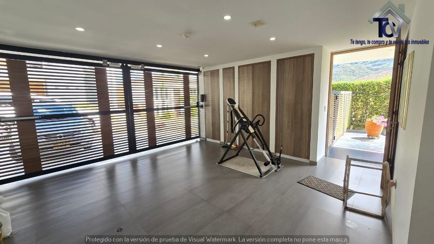 Casa de 5 alcobas en venta en Menzuly, Piedecuesta, 283 m² · foto 20 de 23